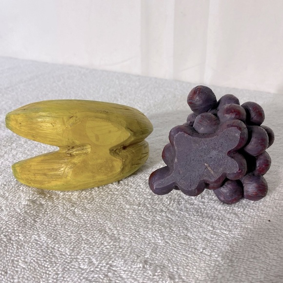 Vintage Grapes & Bananas Figurines - Picture 10 of 12